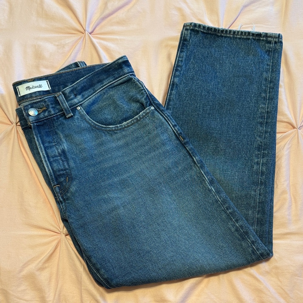 Madewell Petite Dean Easy Straight Jean - Picture 3 of 16
